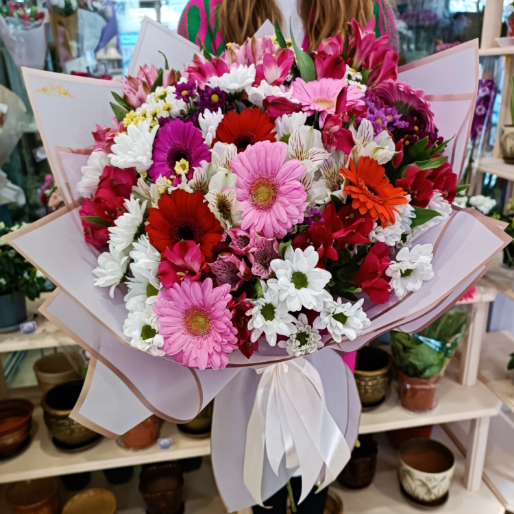 В-102 букет: "Неотразимая"