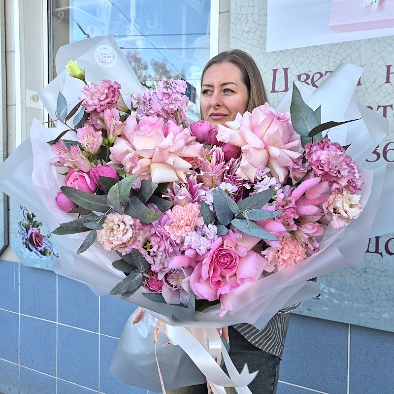 В-105 букет: "Торжественный"