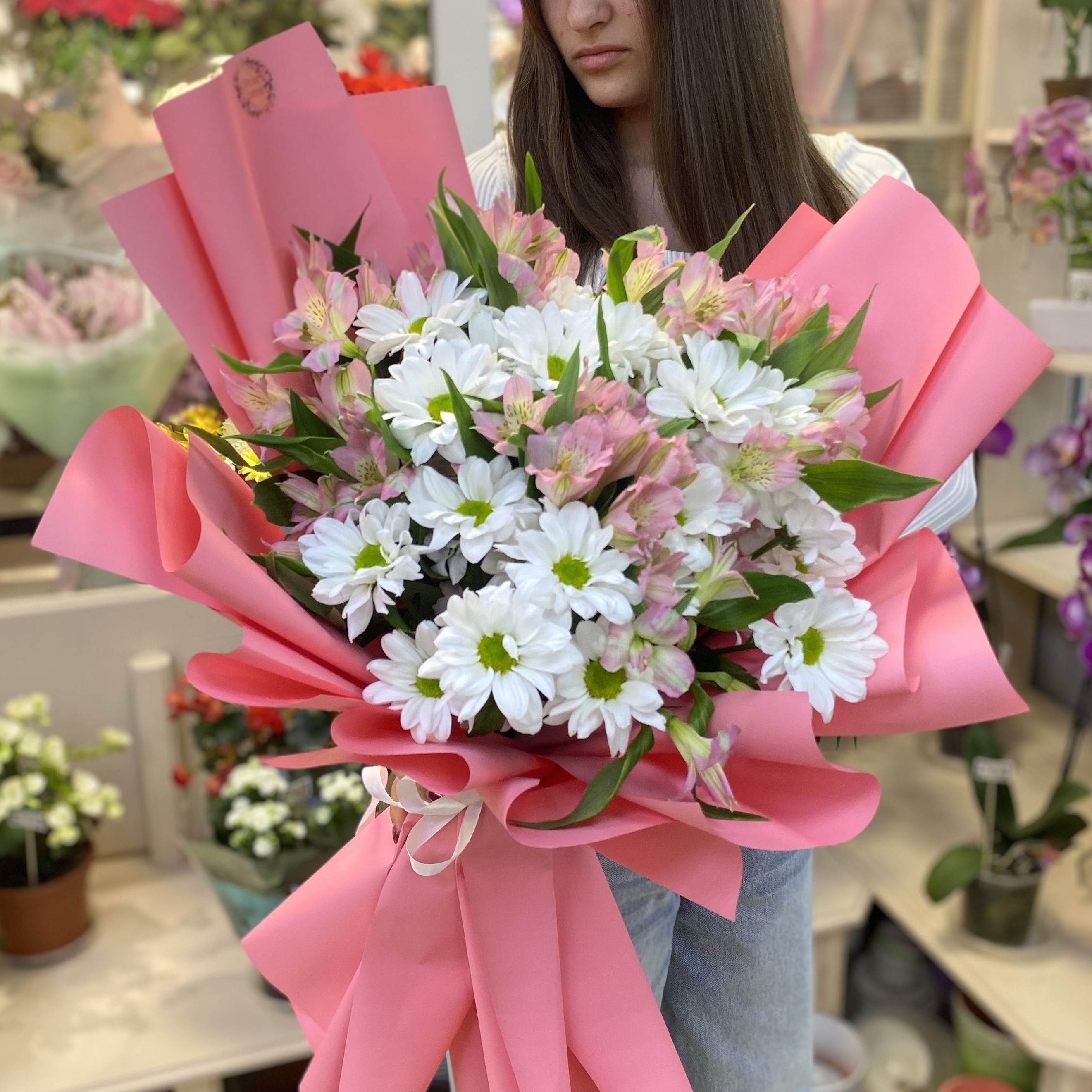 Д-41 Букет из хризантем и альстромерий