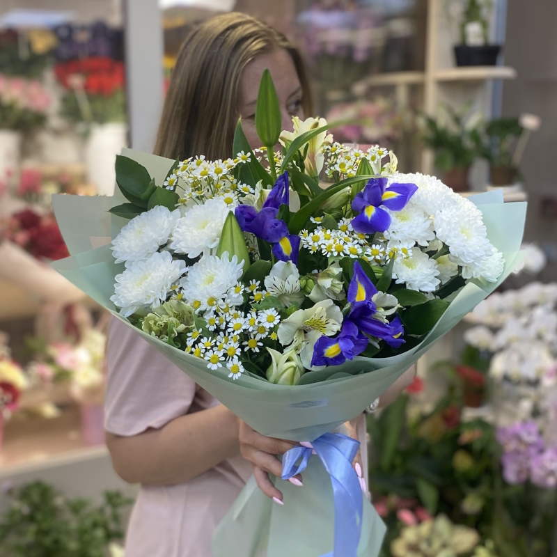 Д-52 Букет из хризантем и цветов