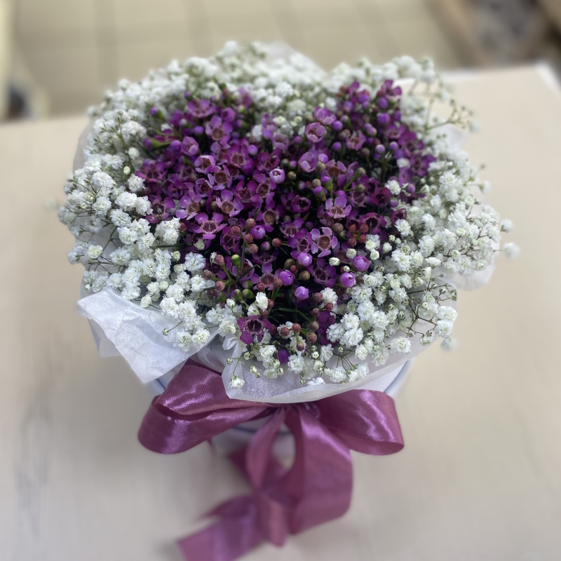 Кг-27 Коробочка с гипсофилой и танацетумом