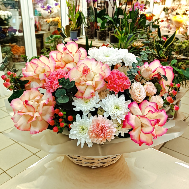 Кр -75 Корзина с цветами