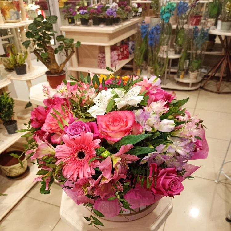 К - 70 Коробка с цветами