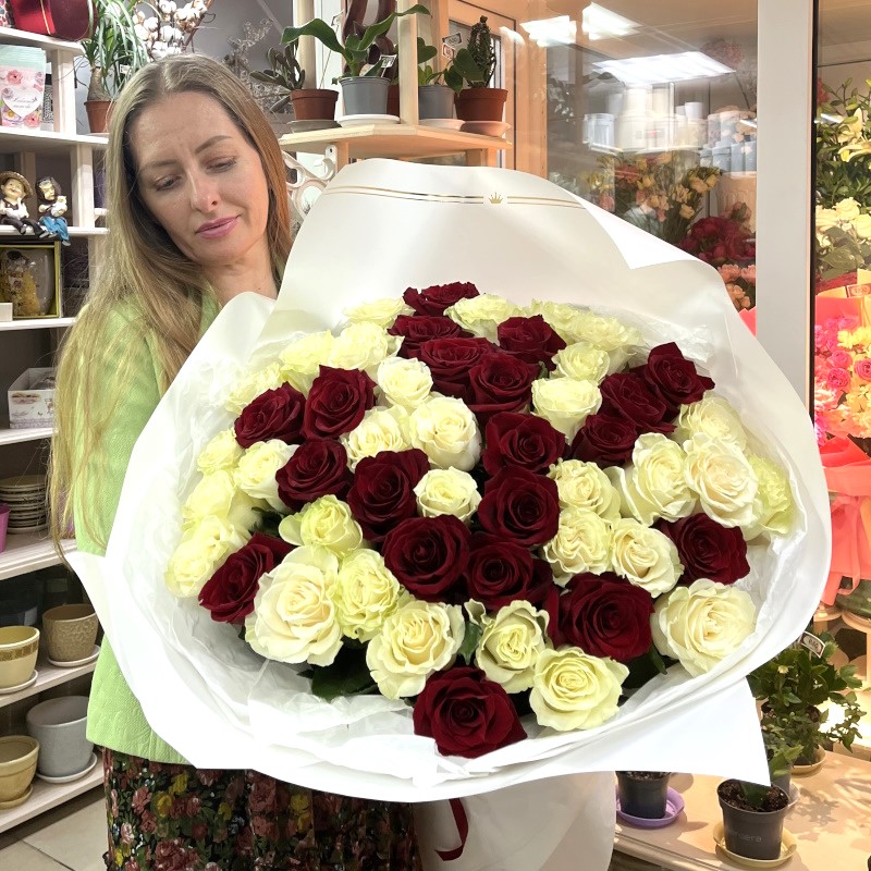 Р-166 Букет из 51 розы 60см.