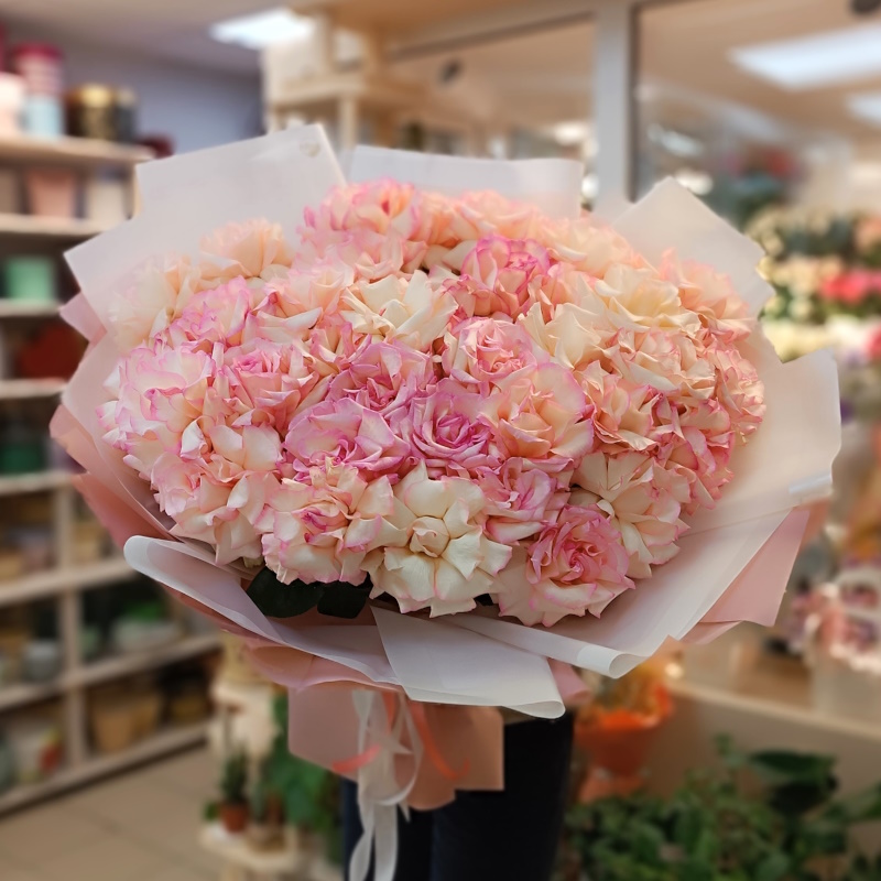 Р-176 Букет из 35 Французких роз