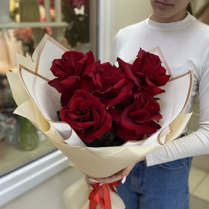 Р-27ж Букет из 5 французких роз