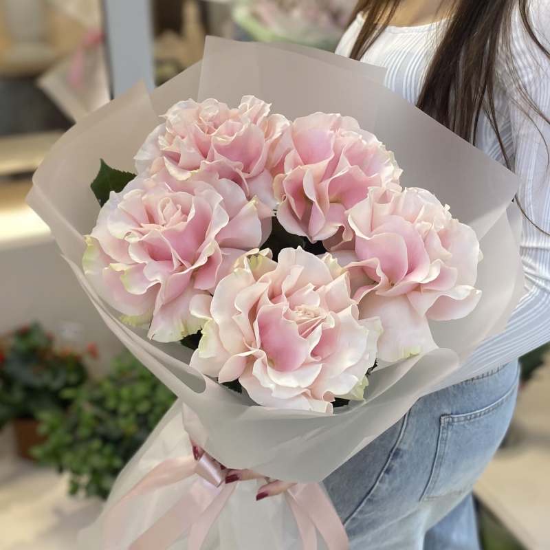 Р-27з Букет из 5 французких роз