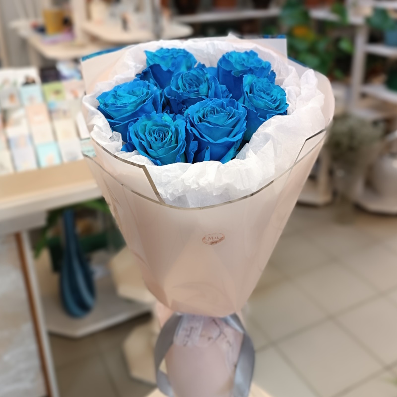 Р-32 Букет из 7 синих роз