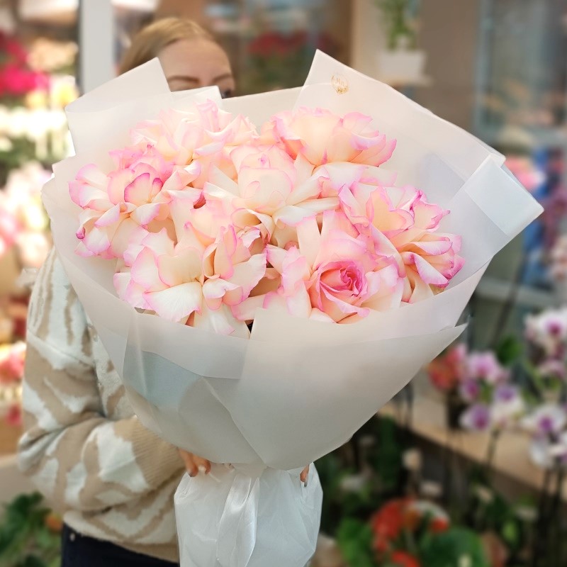 Р-35 Букет из 7 французких роз