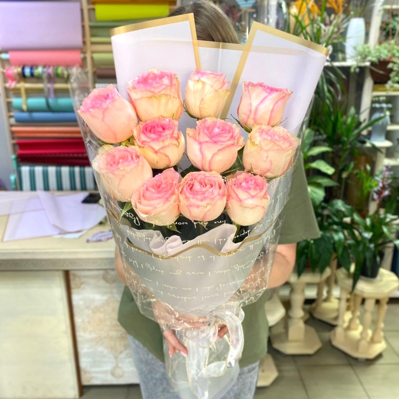 Р-40а Букет из 11 роз 60см.