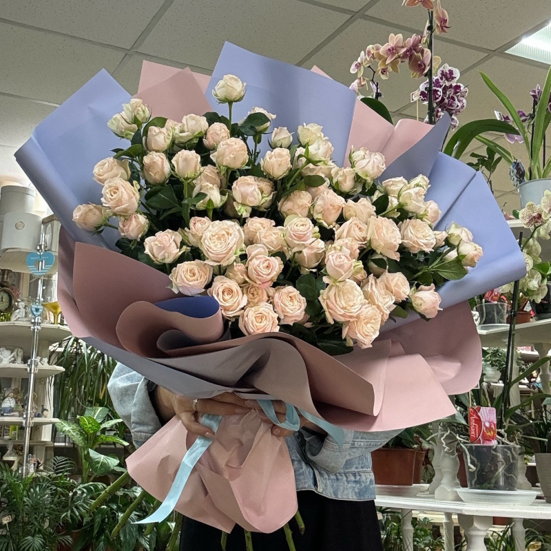 Р-86 Букет из 15 кустовых роз