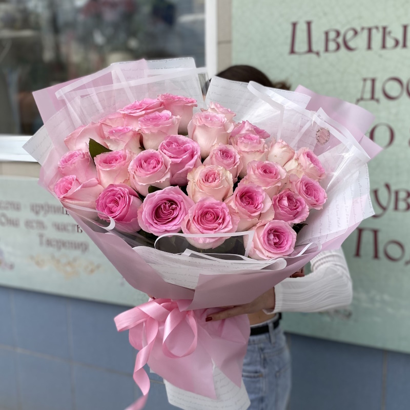 Р-96 Букет из 27 роз Мандала 70см.