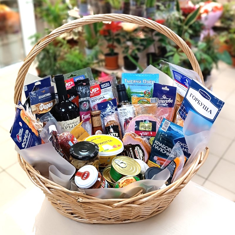 Сл-200 Корзина с деликатесами